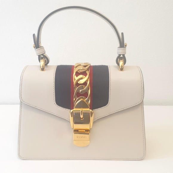 Gucci Handbags - Host pick 💎 Price slashed Gucci sylvie mini handbag 👜